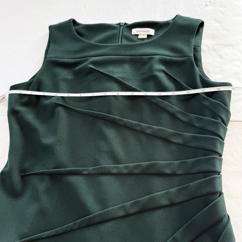 Calvin Klein Green Sunburst Seam Stretch Crepe Sleeveless Sheath Dress Size 10 - Picture 12 of 14